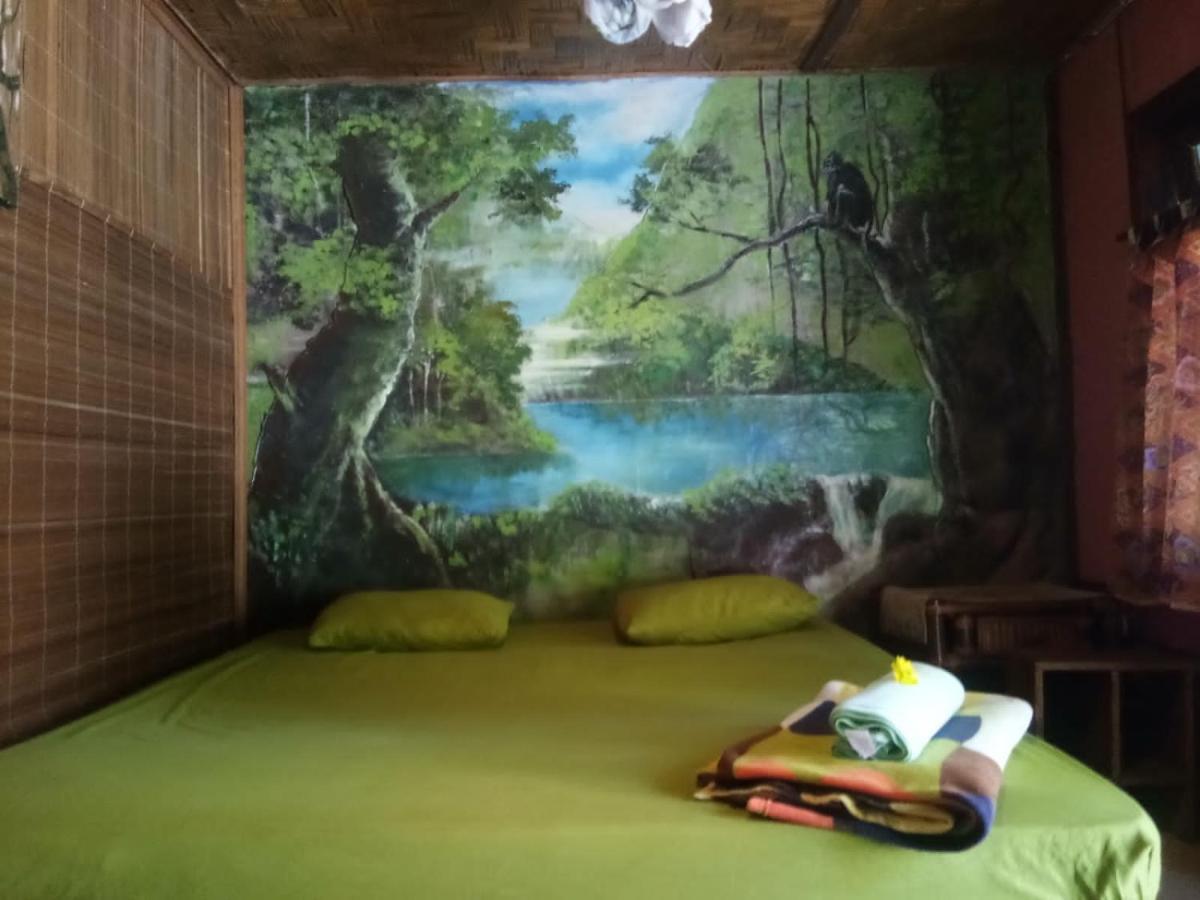 Lucky Bamboo'Bungalows-Resto And Orangutan Jungle Trekking Tours Bukit Lawang Eksteriør billede